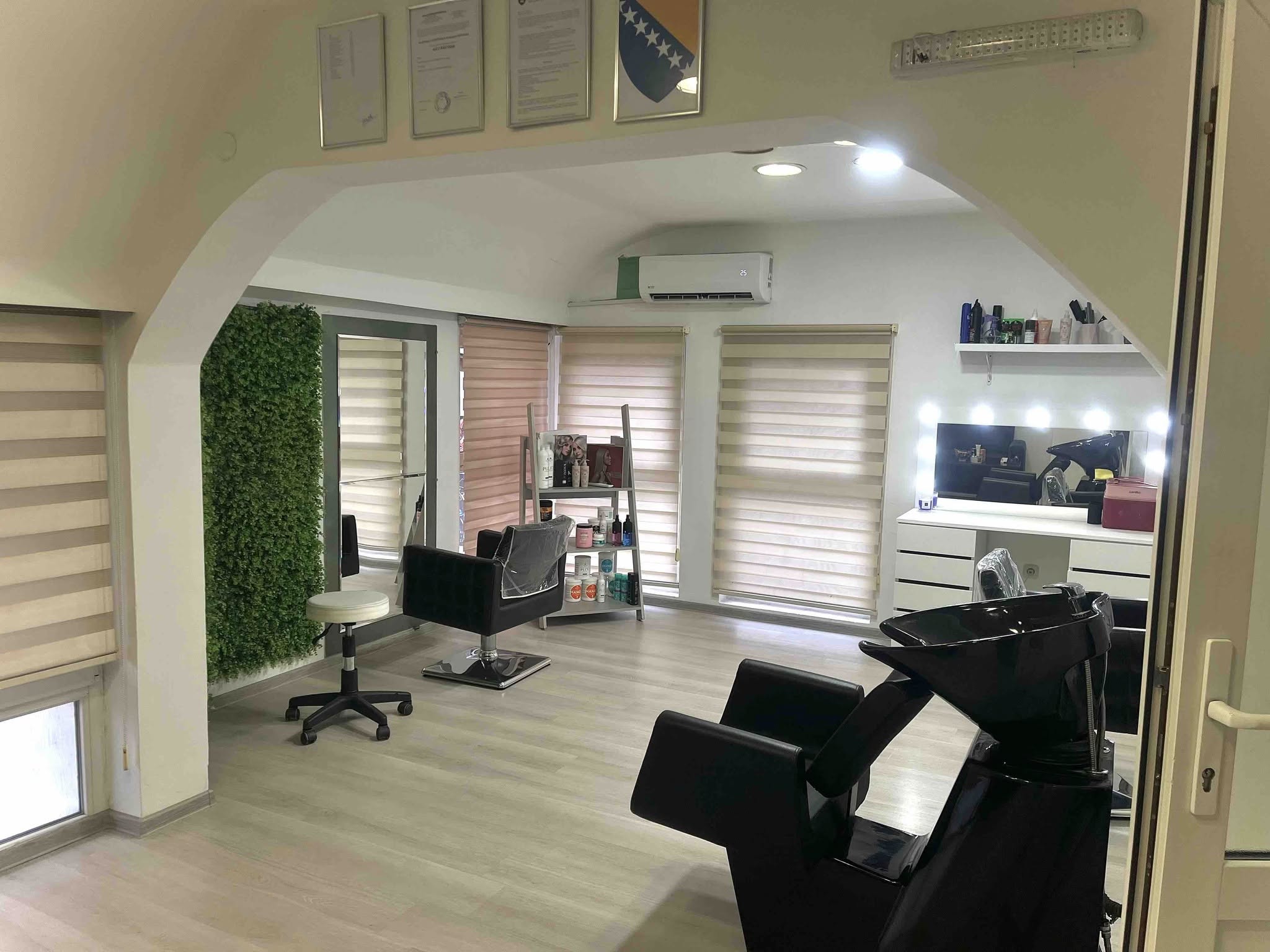 Salon